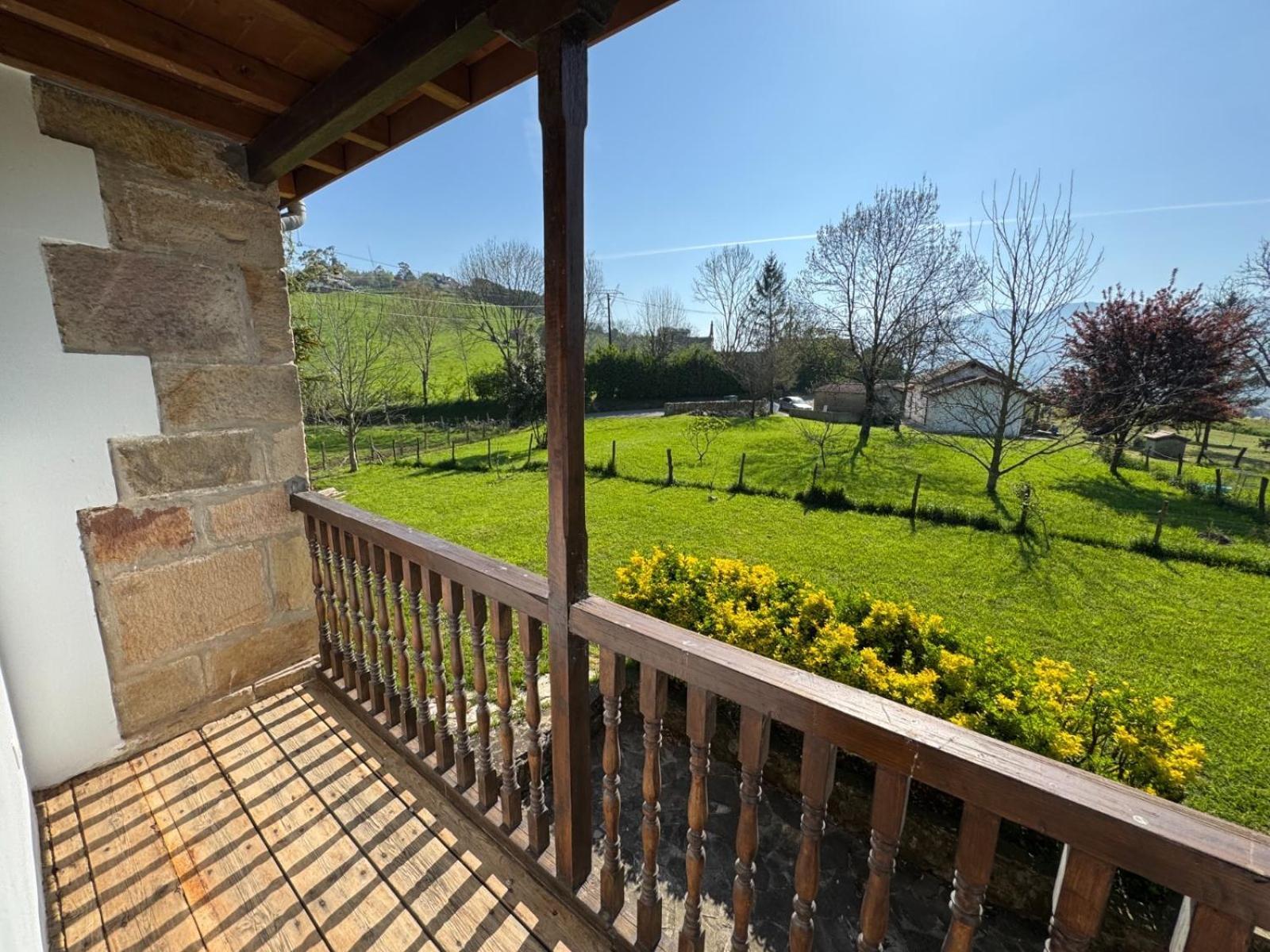 Espectacular Casa Rural En Castaneda Socobio Kültér fotó